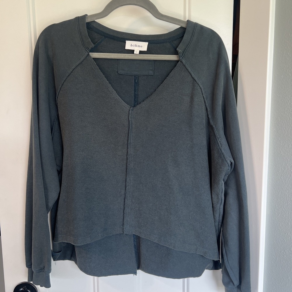 Bohme Women Blue Raw Edge V-Neck High Low Sweatshirt Large